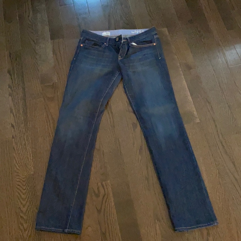 Straight cut gap jeans